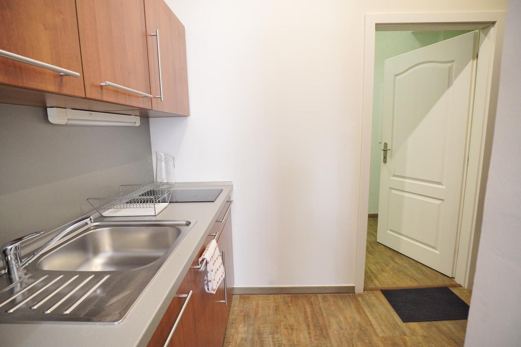 Elegant & Stylish Center Apartments! Praha Bagian luar foto