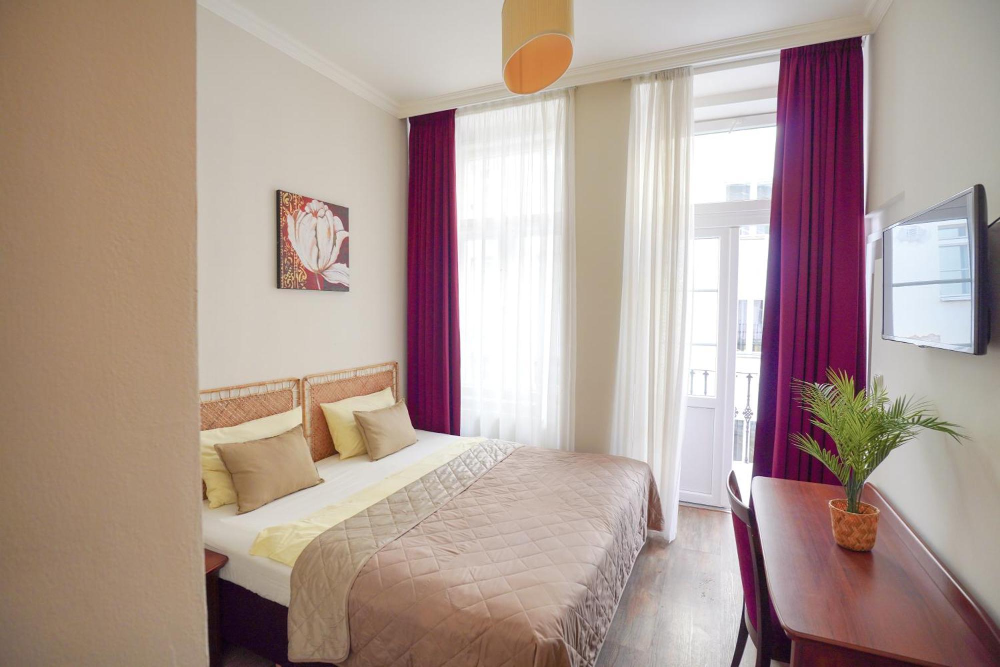 Elegant & Stylish Center Apartments! Praha Bagian luar foto