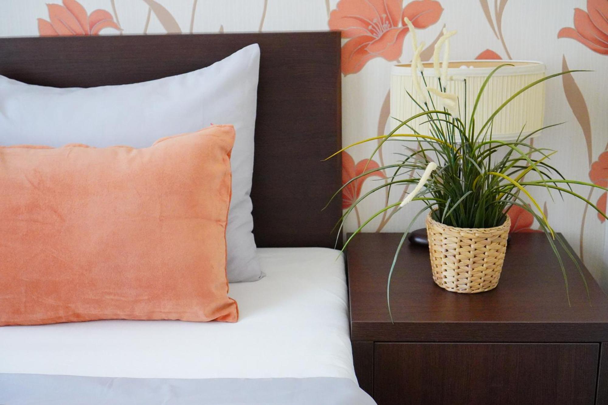 Elegant & Stylish Center Apartments! Praha Bagian luar foto