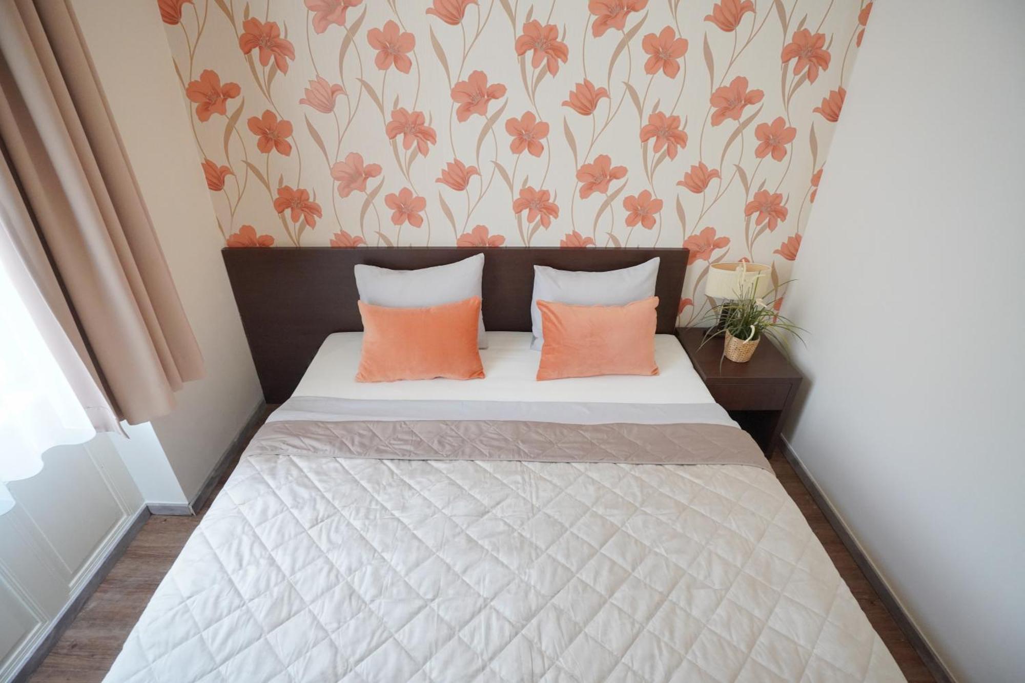 Elegant & Stylish Center Apartments! Praha Bagian luar foto